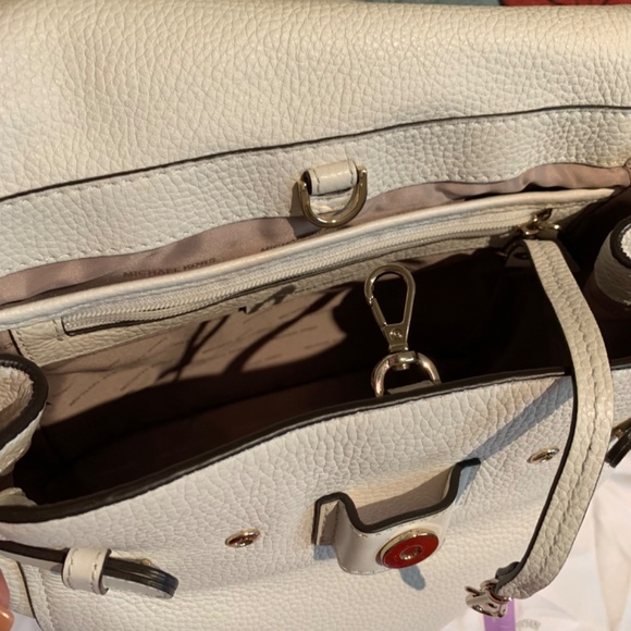 NWHT 🤍Michael Kors Medium Leather Backpack - Picture 8 of 10